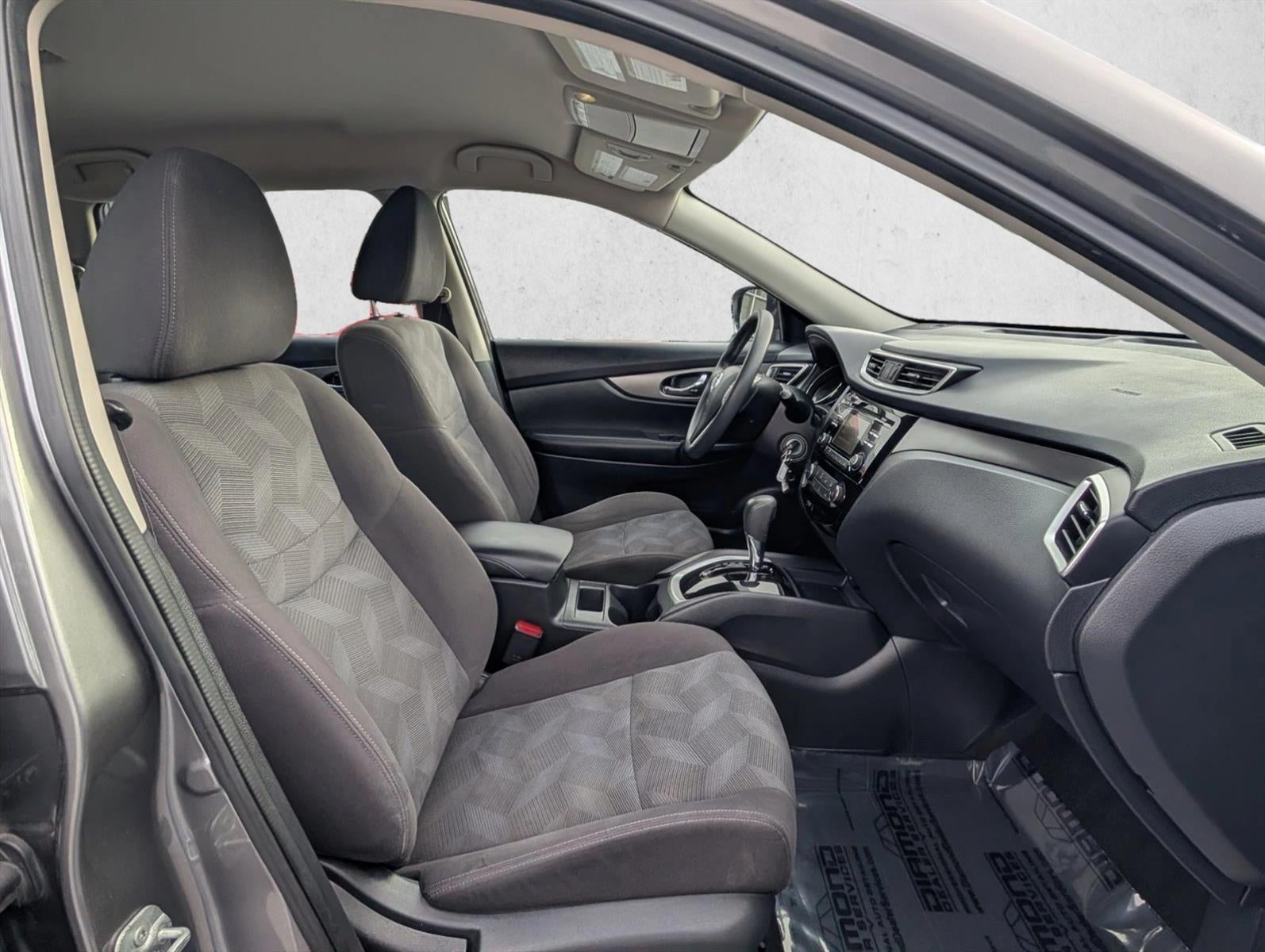 2016 Nissan Rogue FWD 4dr S