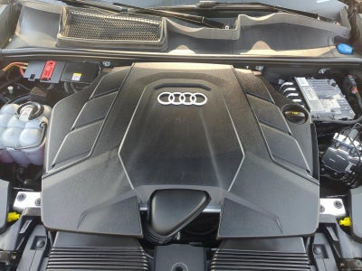 2022 Audi Q8 Prestige 55 TFSI quattro