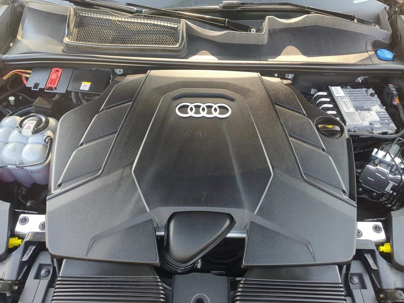 2022 Audi Q8 Prestige 55 TFSI quattro