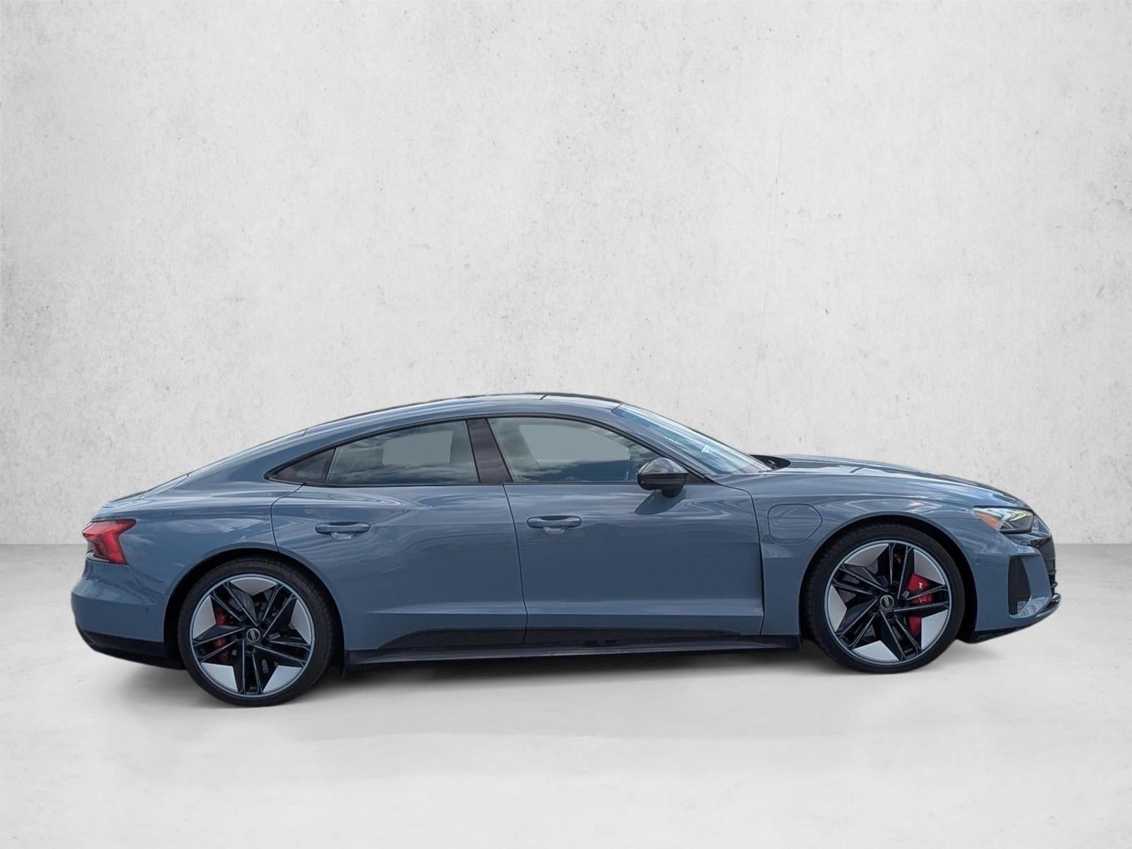 2022 Audi RS e-tron GT quattro