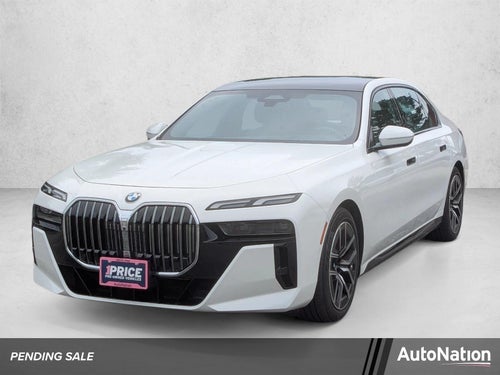2025 BMW 740i xDrive Sedan