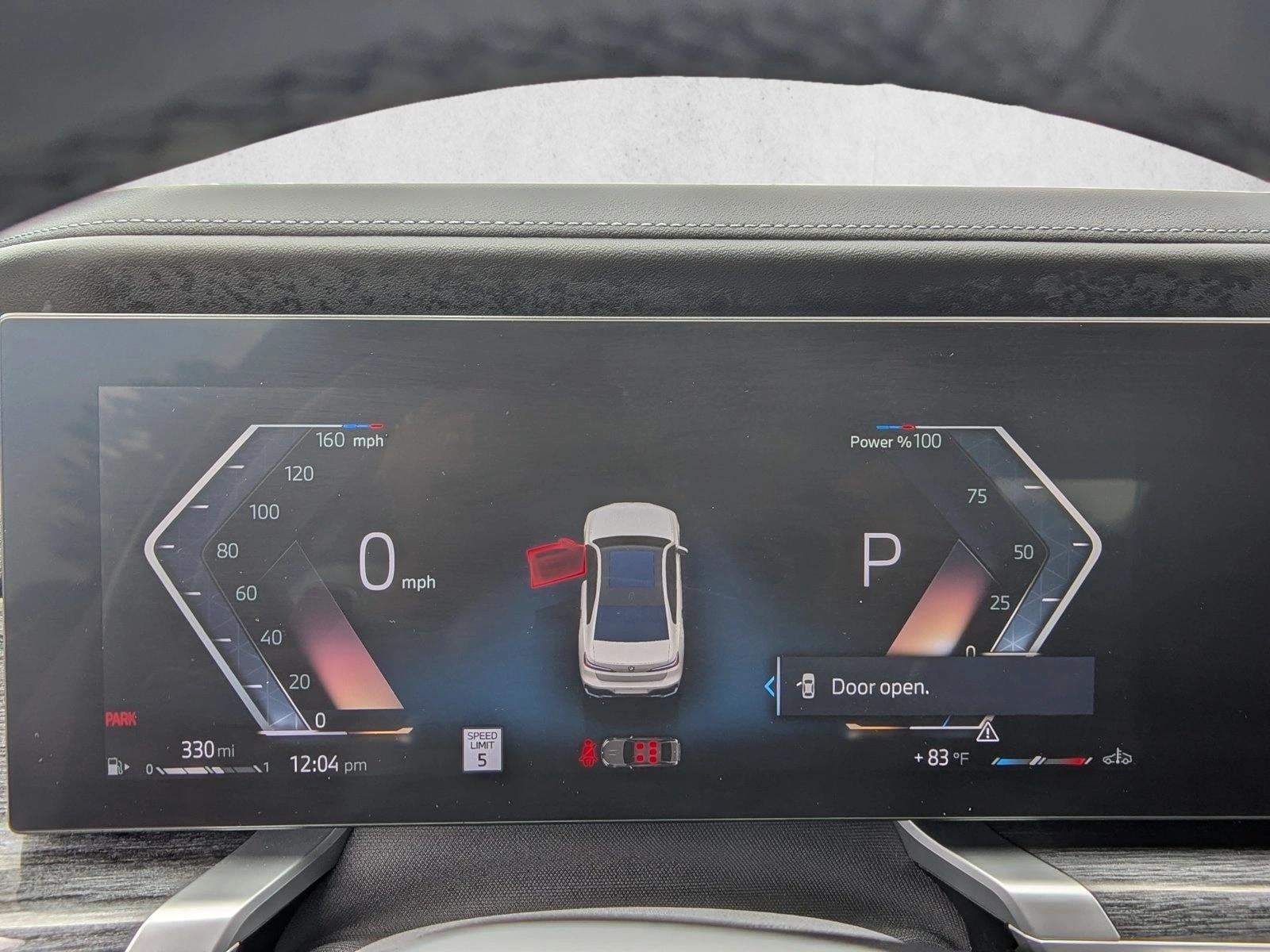 2025 BMW 740i xDrive Sedan