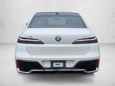 2025 BMW 740i xDrive Sedan
