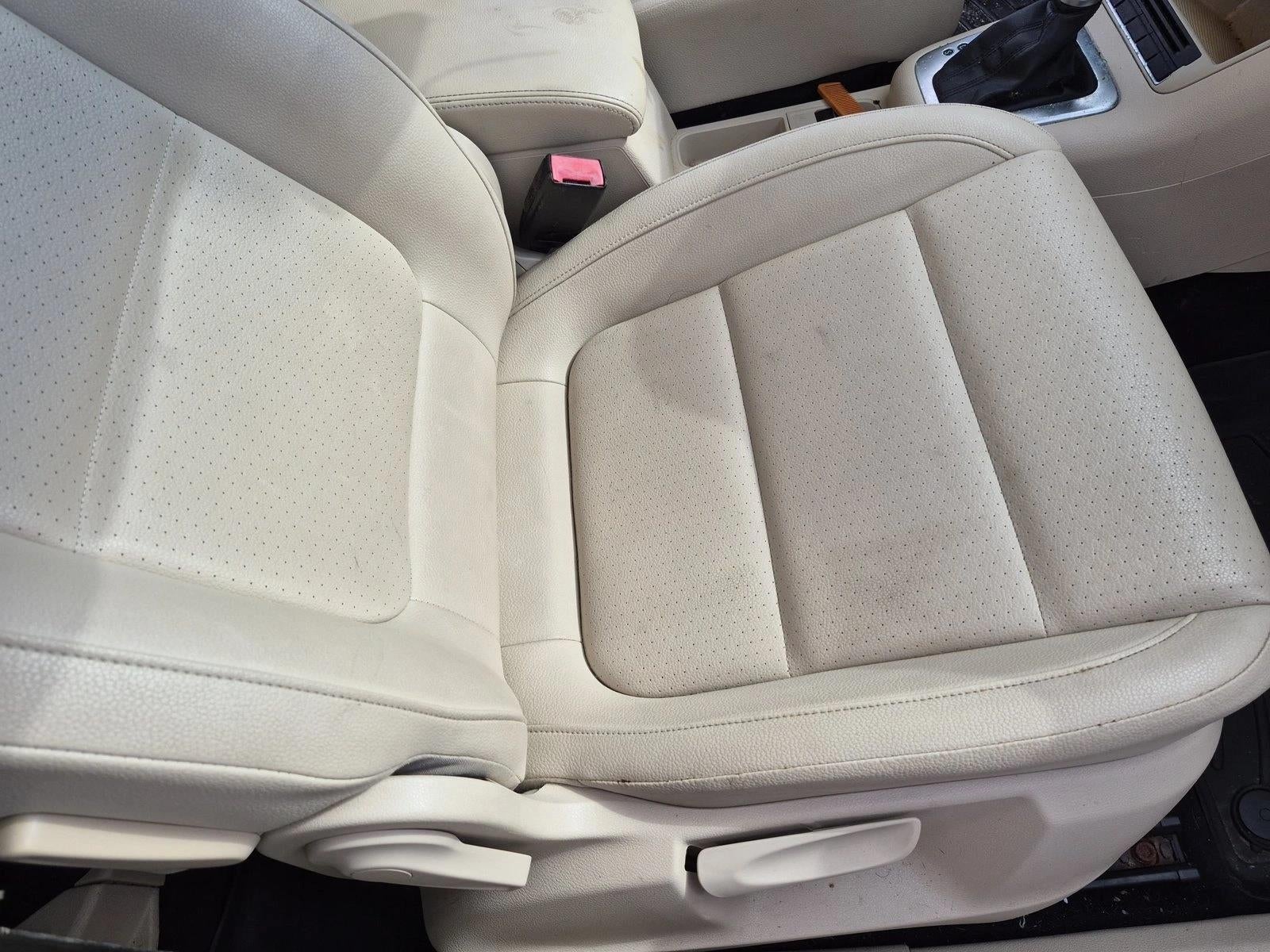2012 Volkswagen Tiguan 4WD 4dr Auto S