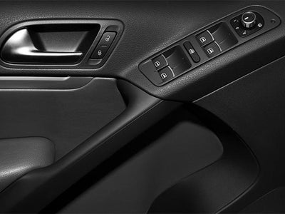 2012 Volkswagen Tiguan 4WD 4dr Auto S