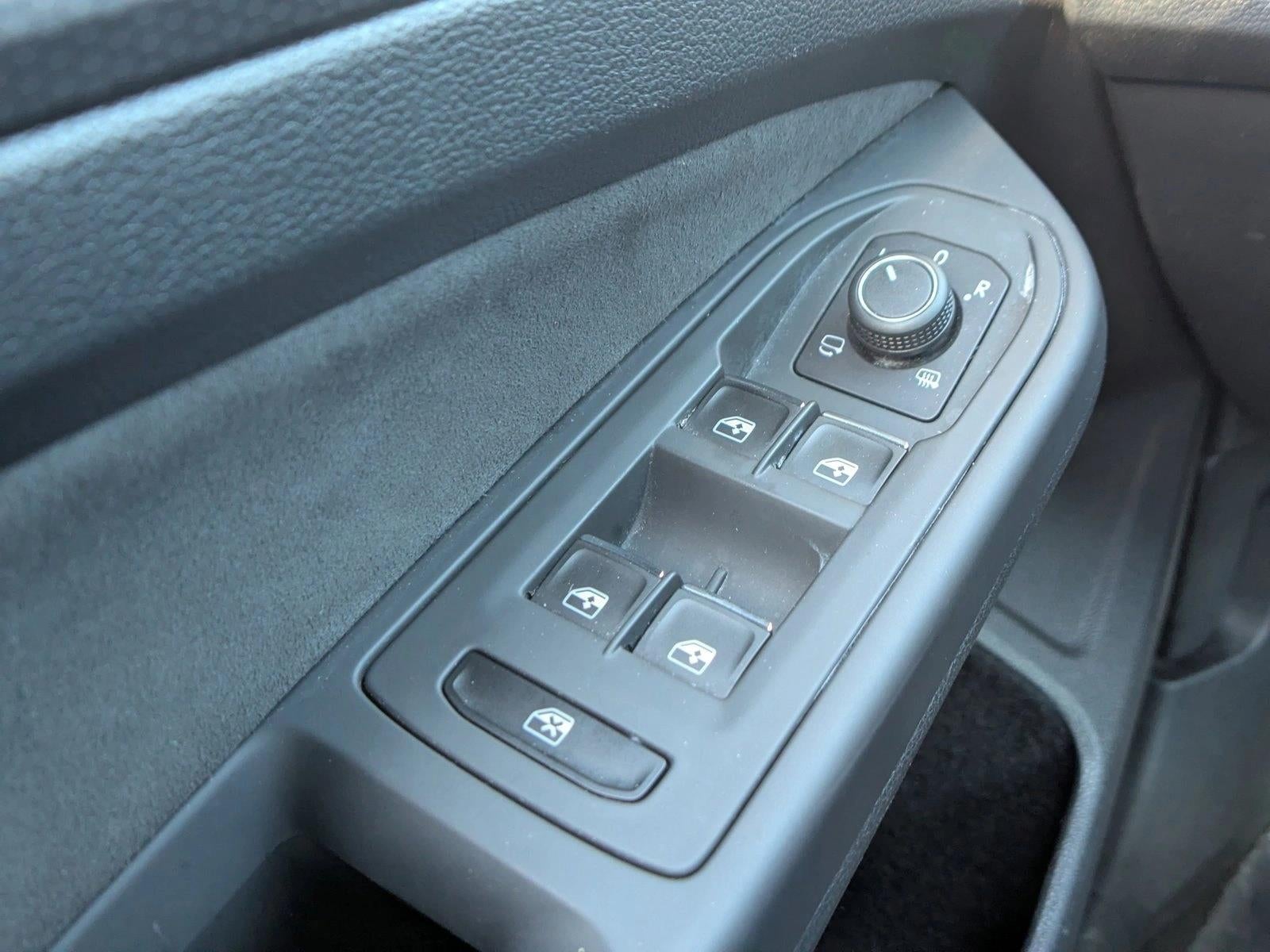 2024 Volkswagen Golf GTI 2.0T S DSG