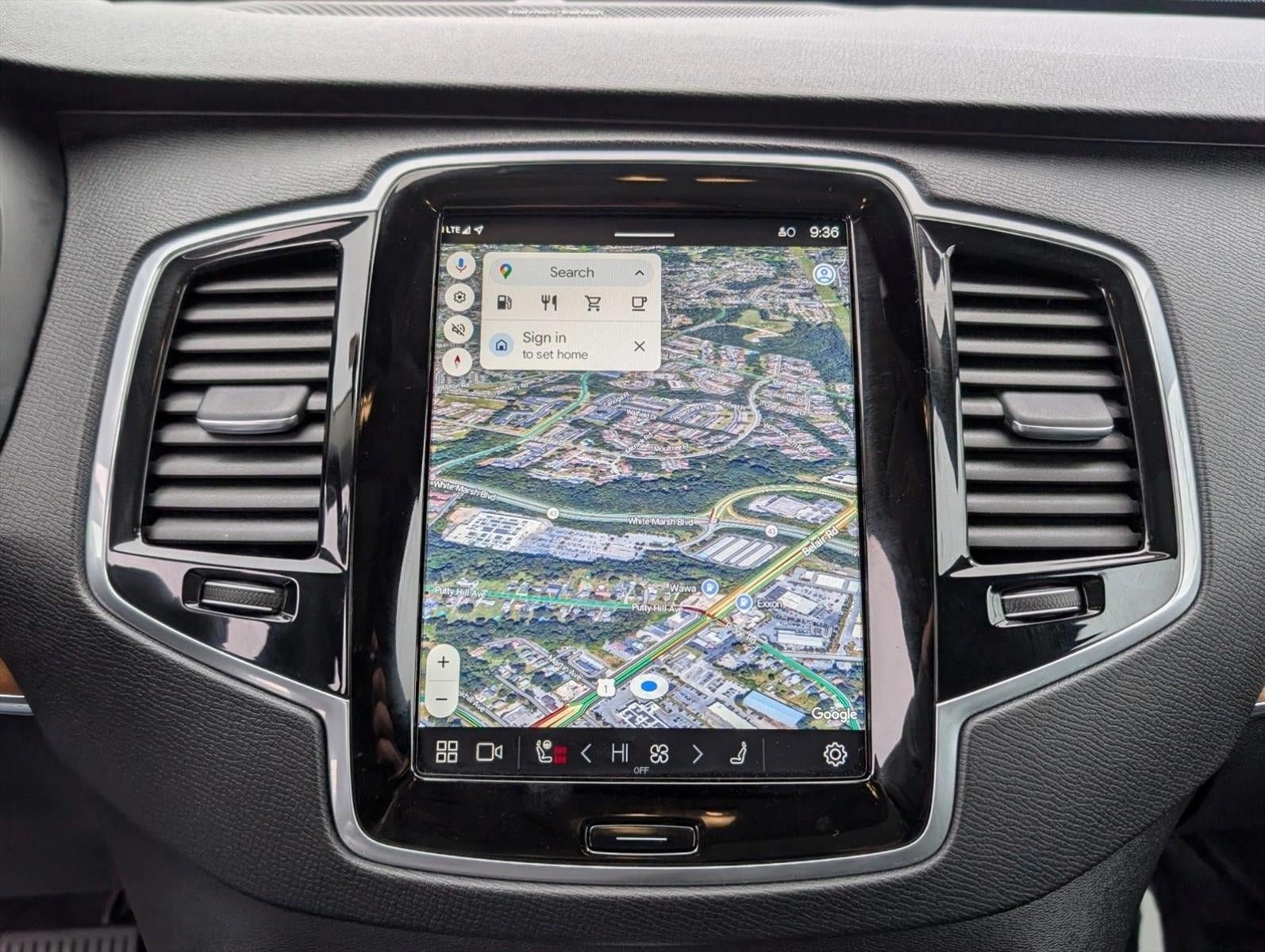 2024 Volvo XC90 B6 AWD Plus Bright Theme 6P