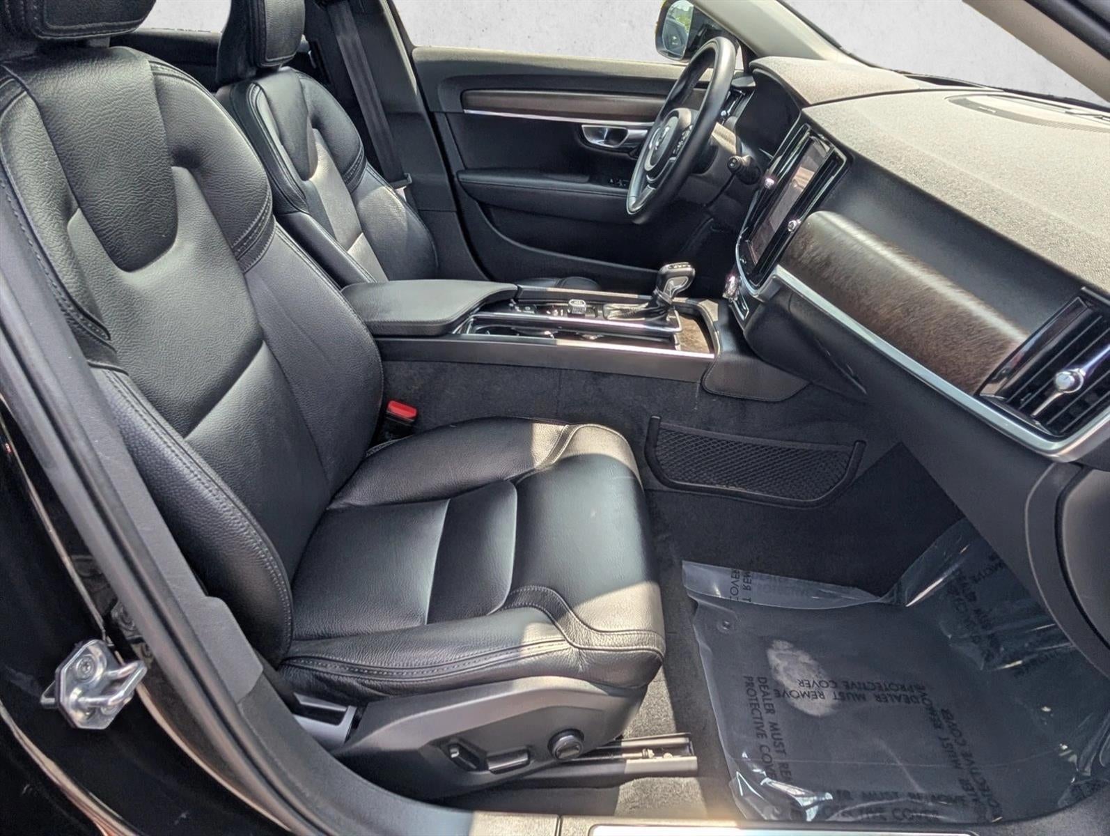 2020 Volvo V90 Cross Country T6 AWD