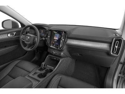 2023 Volvo XC40 B4 FWD Plus Bright Theme