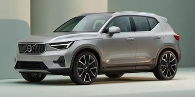 2023 Volvo XC40 B4 FWD Plus Bright Theme